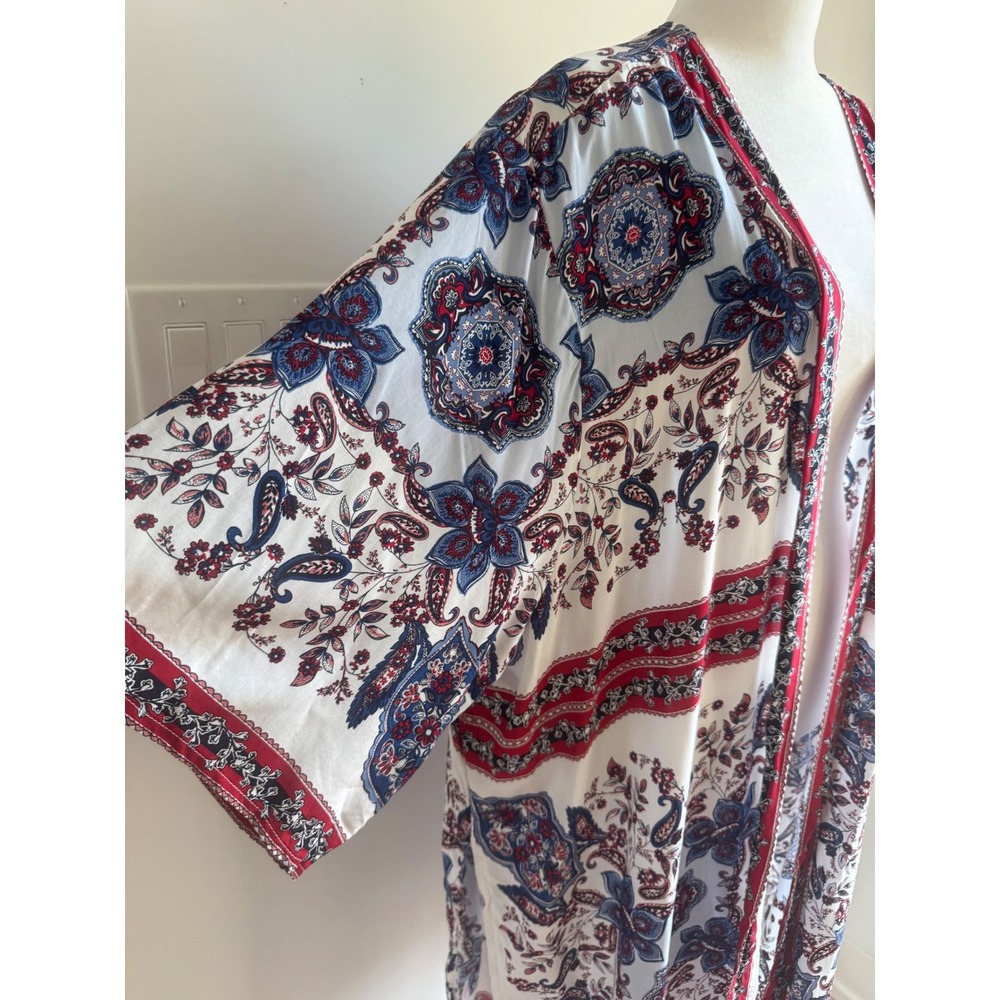 Maurices Womens 3X Paisley Floral Kimono Wrap Red Blue White Boho Open Front NEW - Picture 3 of 12